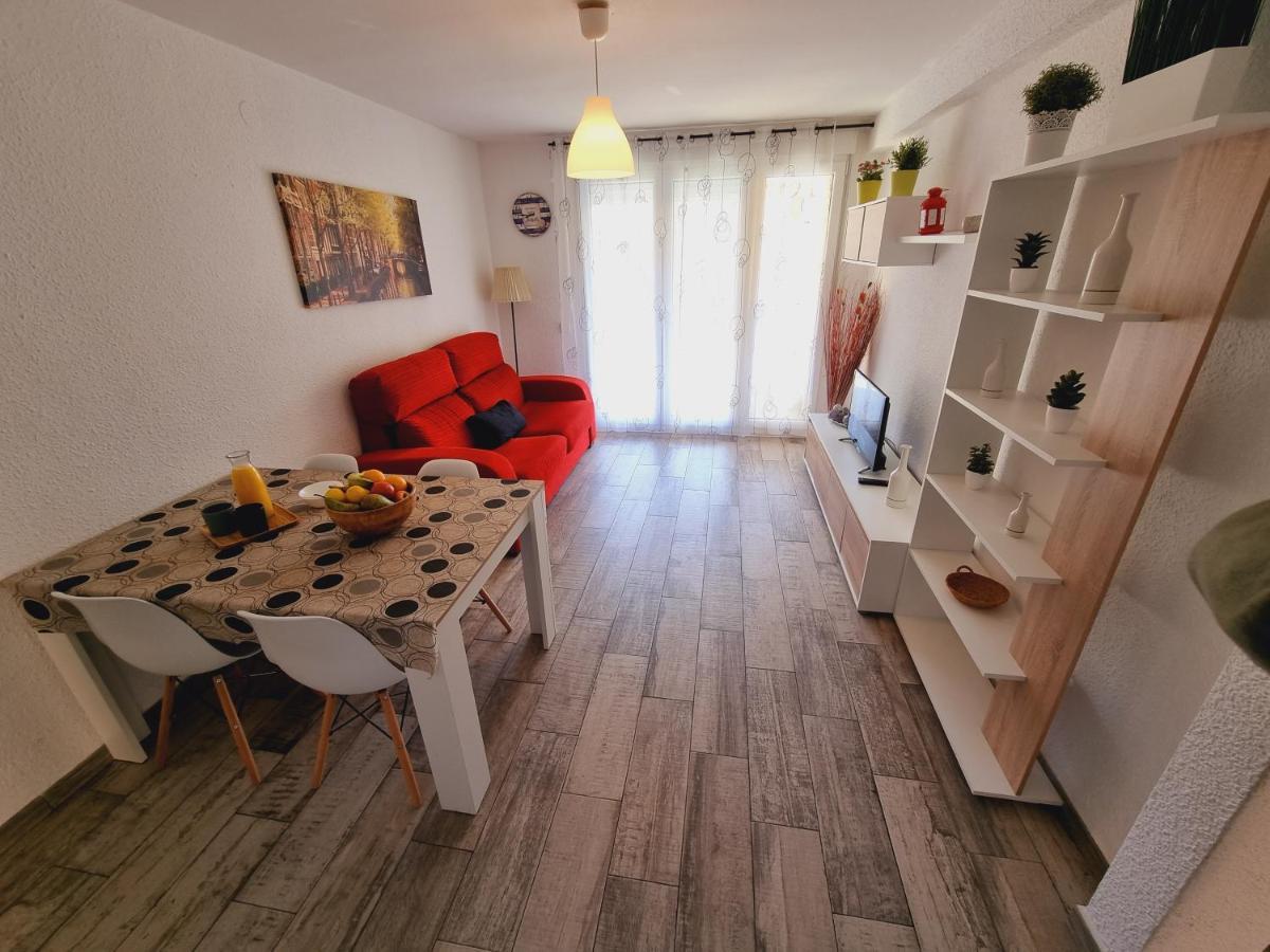 C Zaragoza Junto Playa 100M Lägenhet Salou Exteriör bild